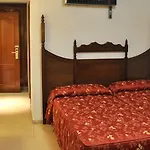 Hotel Reyes Catolicos *