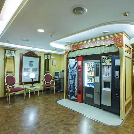 酒店 雷耶斯卡托里克斯酒店 *