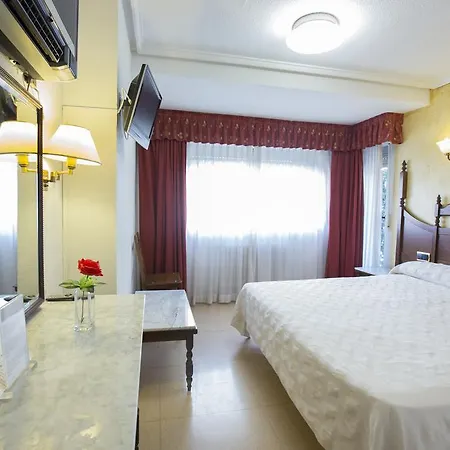 Reyes Catolicos Hotel Salamanka