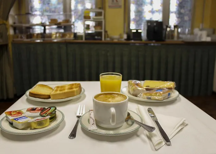 雷耶斯卡托里克斯酒店 酒店 萨拉曼卡